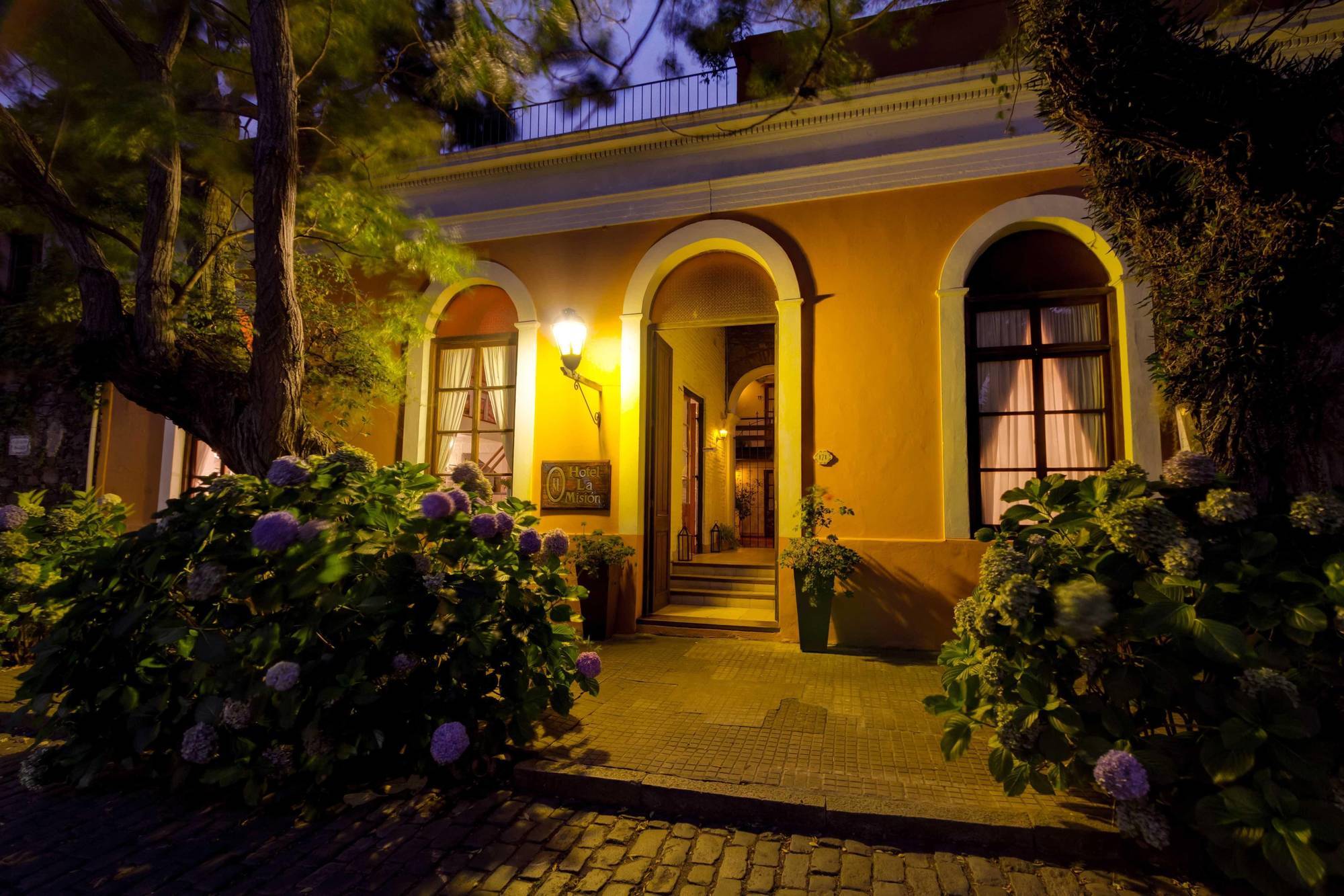 拉米圣酒店 科洛尼亚-德尔萨克拉门托 外观 照片
